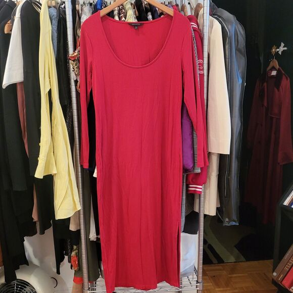 Banana Republic Ribbed Midi Scoop-Neck T-Shirt Dress in Red Sunset Medium - Picture 3 of 4